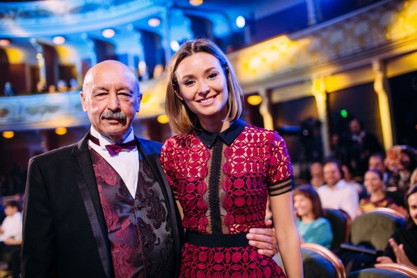 71-летний физик из Черновцов стал лучшим учителем Украины