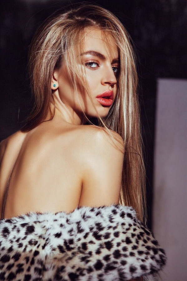 Участницы Мисс Украина Вселенная снялись в откровенном клипе