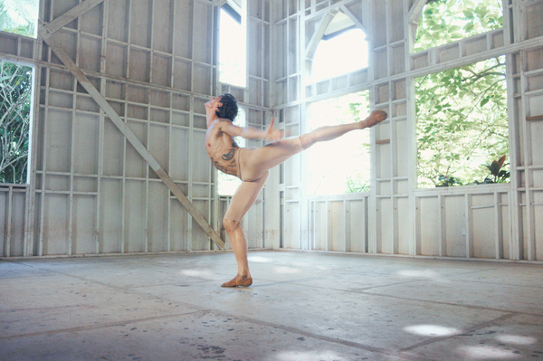 Кадр из фильма ТанцовщикBritish Broadcasting Corporation and Polunin Ltd.