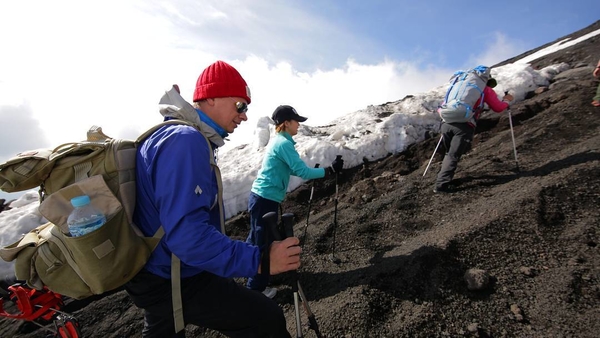 Дмитрий Комаров спас девушку от самоубийства
