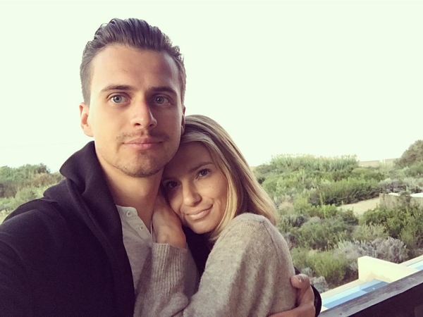 Александр Скичко показал фото с медового месяца в Греции