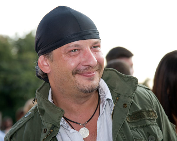 Умер Дмитрий Марьянов — звезда фильма День радио