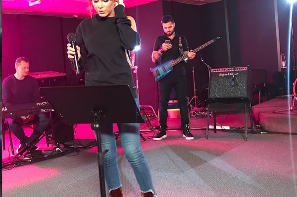 instagram.com/anilorak