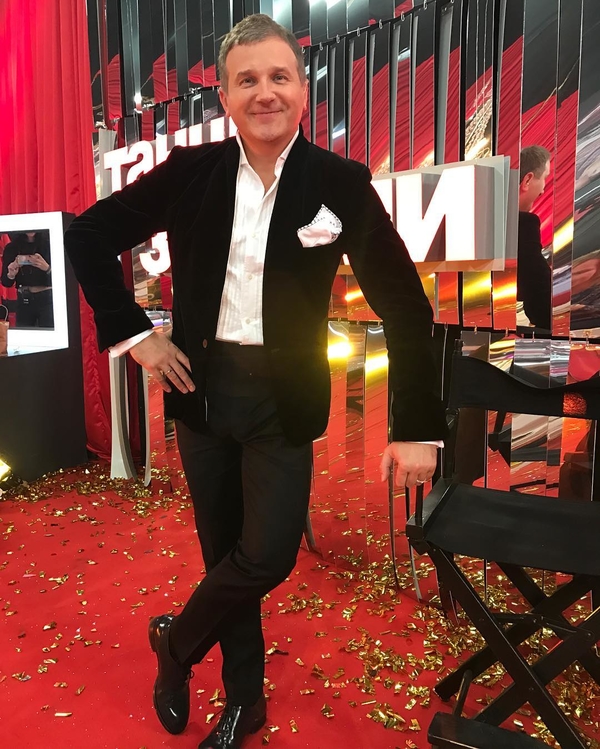 Юрий Горбунов опубликовал фото с прогулки с сыном