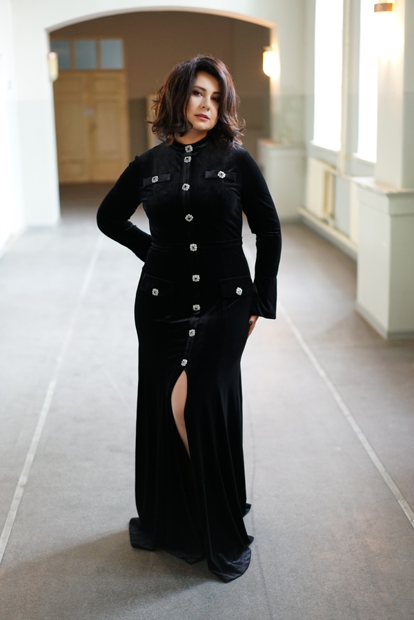 Участница Х-фактора выпустила дебютный клип на украиноязычную песню