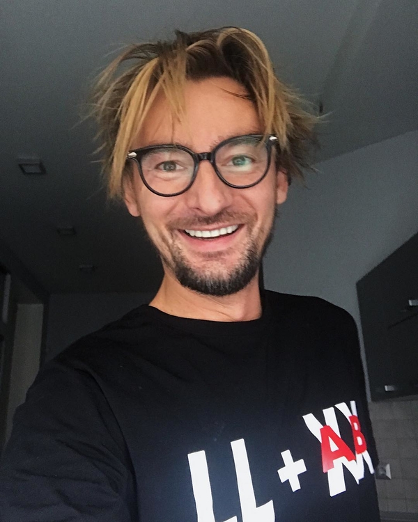 Алан Бадоев показал, с кем просыпается каждое утро