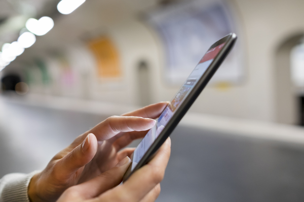 Как побороть зависимость от смартфона: 5 действенных способов