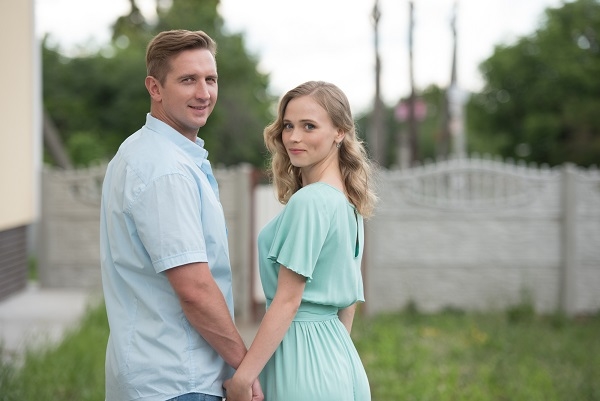 Звезда сериала «Село на миллион-2» Анна Кошмал показала фото в свадебном платье