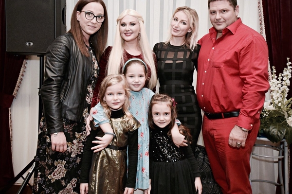 Пресс-служба артистки