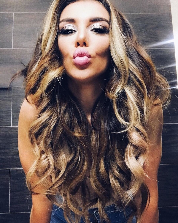 Анна Седокова показала, как выглядит по утрам