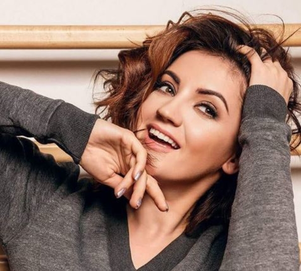 Оля Цибульская призналась, с кем засыпает