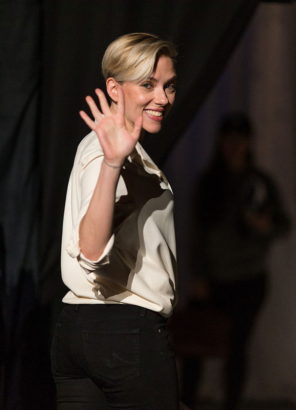 10 голливудских звезд, которые комплексуют из-за внешности