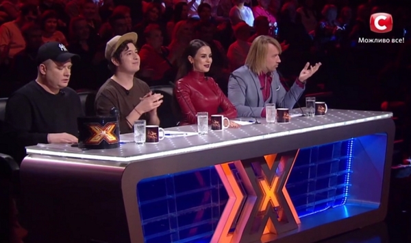 Стали известны имена суперфиналистов шоу "Х-фактор-8"