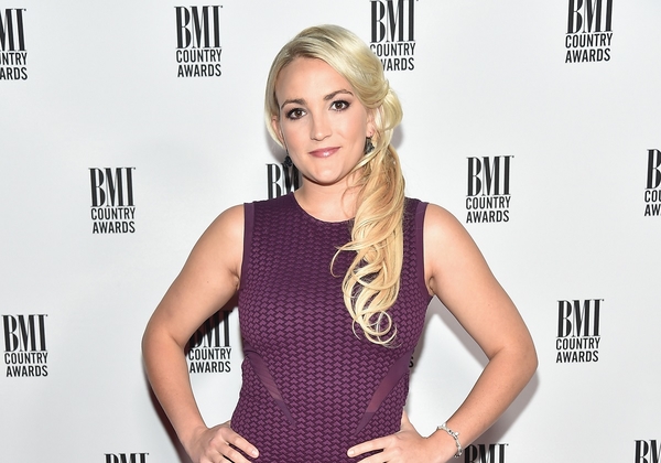 Младшая сестра Бритни Спирс беременна вторым ребенком