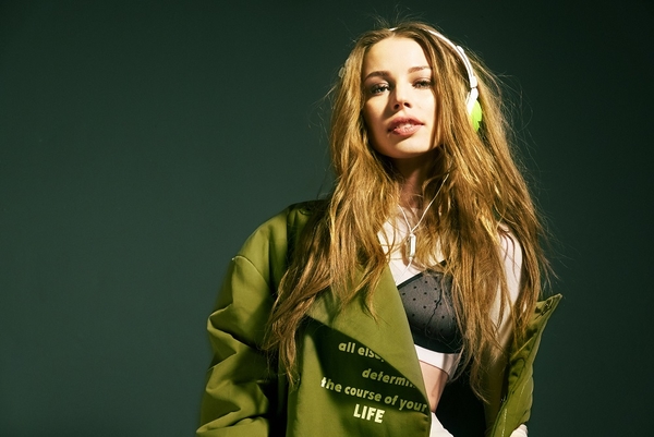 Певица Ира Левицкая рассказала, как сохранить фигуру после праздников