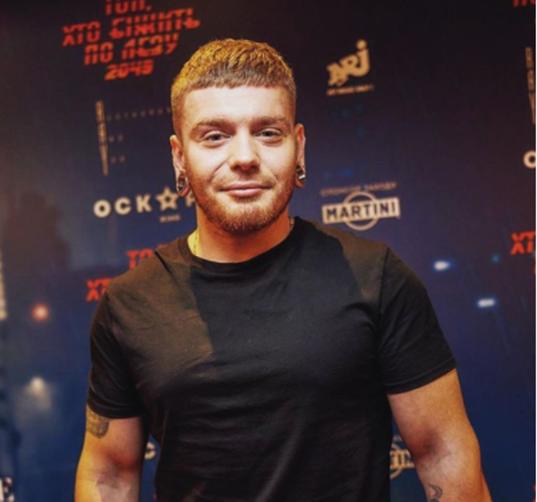 Александр Кривошапко поделился трогательным снимком с дочерью