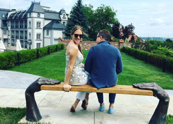 Катя Осадчая пошутила над собой и Юрием Горбуновым