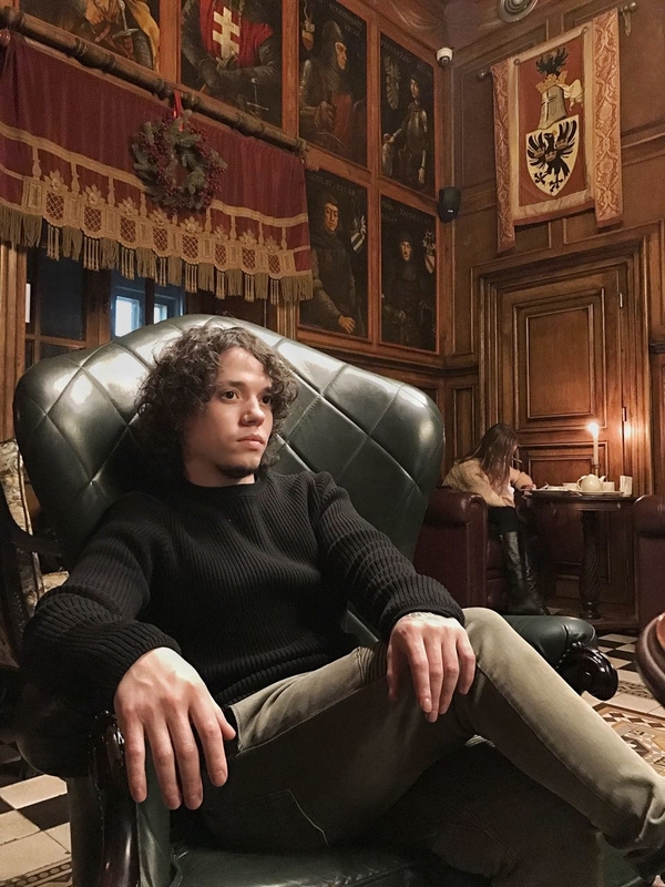 OMUT рассказал невероятную историю, которая произошла с ним и супругой