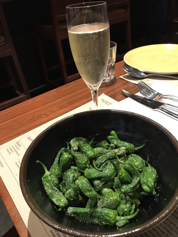 Dj NANA показала горячие фото с путешествия в Барселоне!