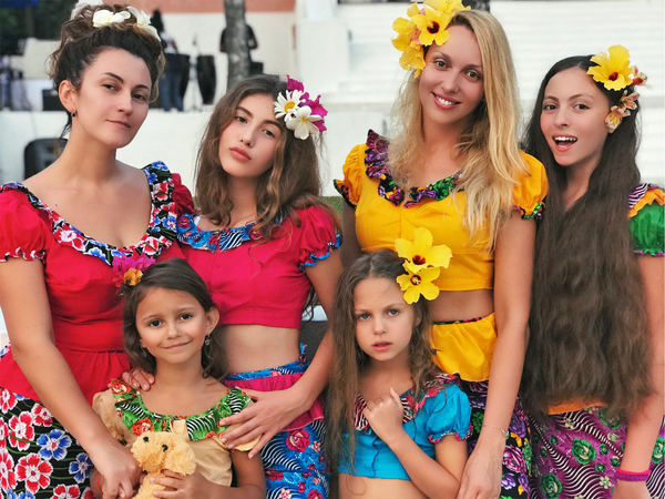 Оля Полякова отпраздновала день рождения на Шри-Ланке