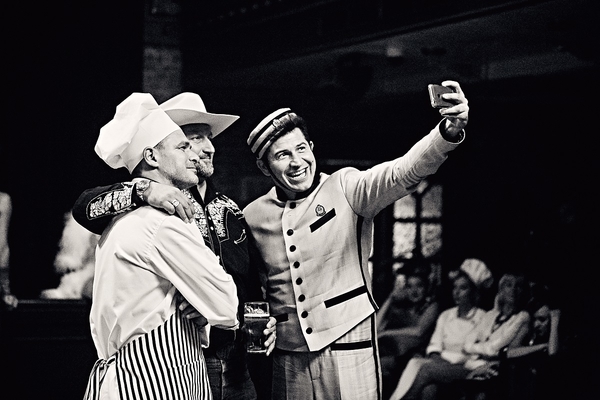 Елена Коляденко предложила украинским артистам сменить профессию