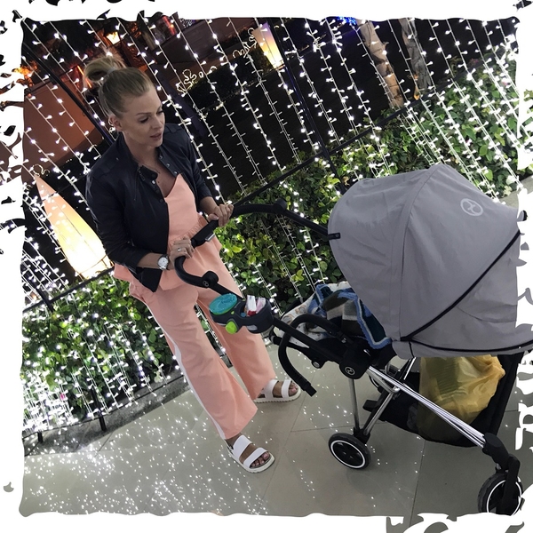 Яна Глущенко рассказала, где и с кем провела зимний отдых