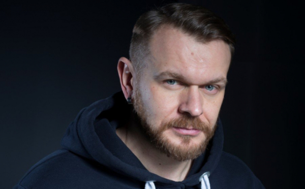 Мирзоян и Положинский опубликовали дуетную песню