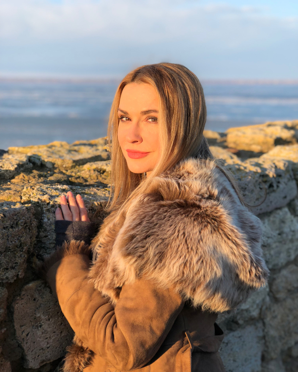 Ольга Сумская показала свою старшую дочь