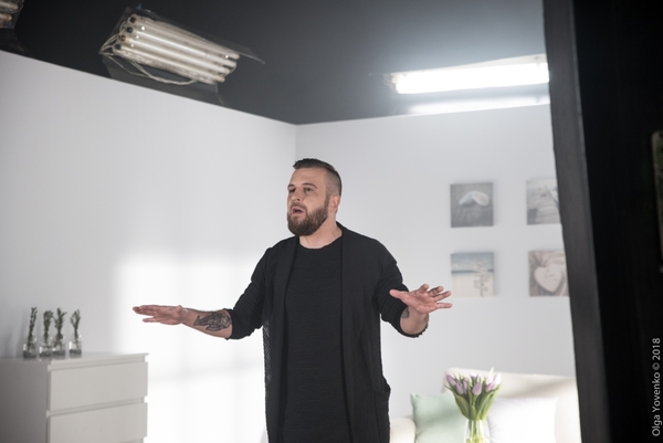 Премьера: БЕЗ ОБМЕЖЕНЬ представляют нежный клип на сингл "Хочеш"