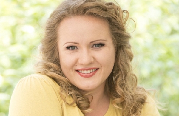 Олеся Жураковская кардинально сменила имидж