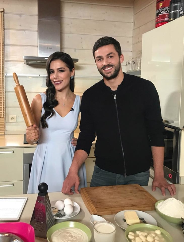 Давид Хочолава рассказал об идеальной девушке и о том, кто круче: Месси или Роналду