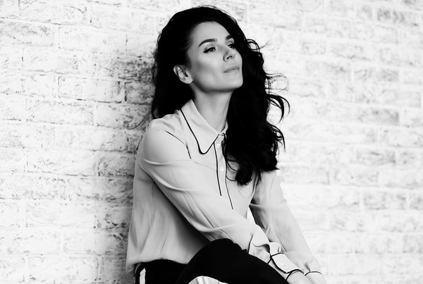 Маша Ефросинина показала редкий снимок с мужем