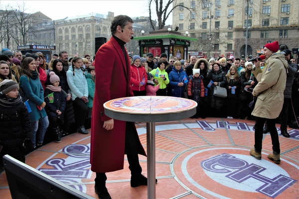 Рекорд на украинском ТВ: в эфир выйдет 1000-й выпуск программы «Караоке на Майдані»