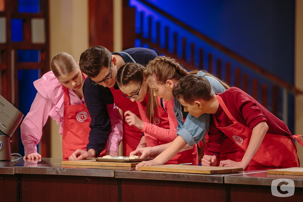 МастерШеф: подростки покажут художественные таланты в новом выпуске