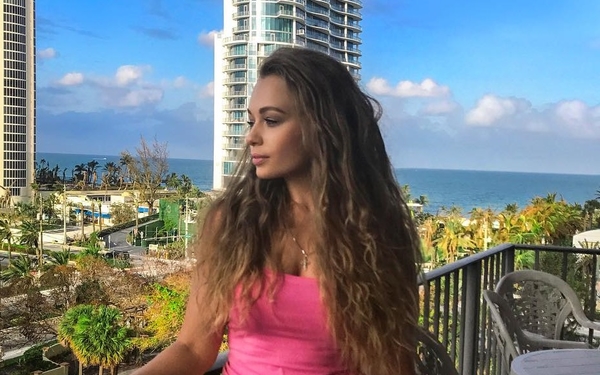 Яна Соломко кардинально сменила имидж