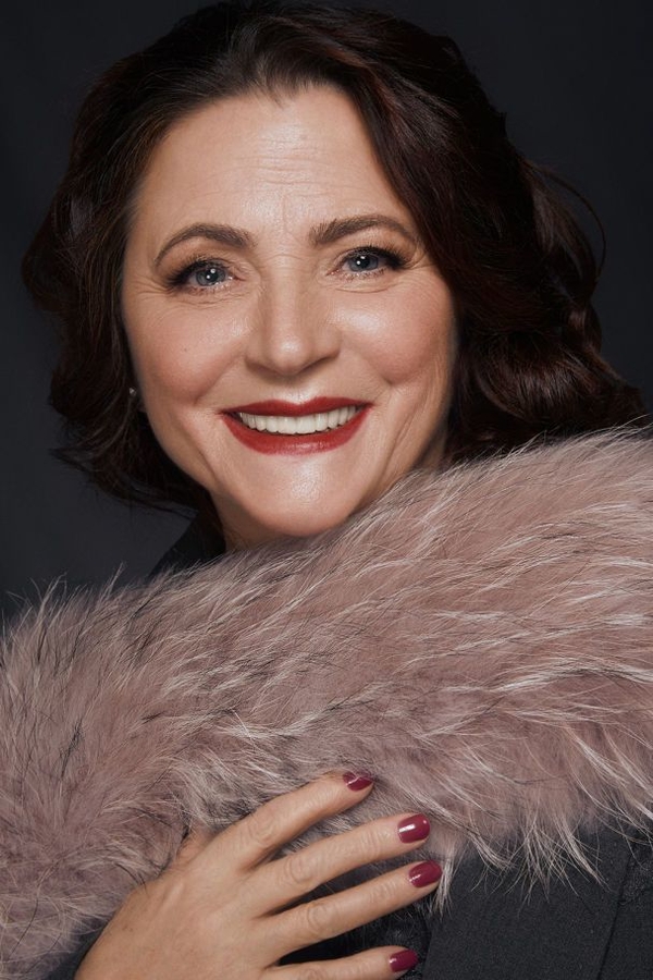 Нина Матвиенко сделает подарок на день рождения Монсеррат Кабалье