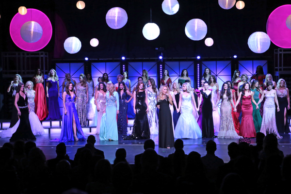 Из Америки в Украину: в Киеве впервые пройдет конкурс красоты для успешных женщин Mrs. Ukraine International 2018