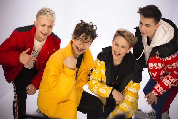 Премьера: DSIDE BAND презентует клип-импровизацию на песню MONATIK