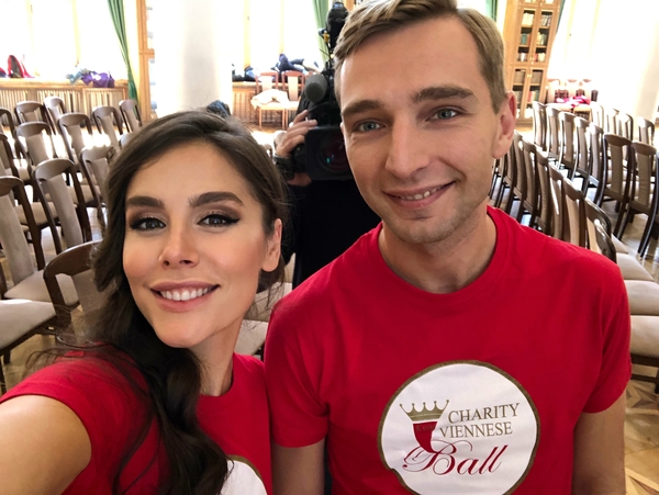 Иванна Онуфрийчук примерила свадебное платье