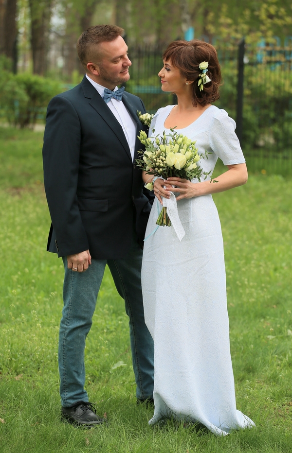 Ведущая канала «Украина» Анна Панова вышла замуж