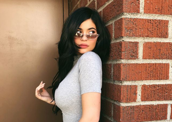 Кайли Дженнер показала 3-месячную дочь