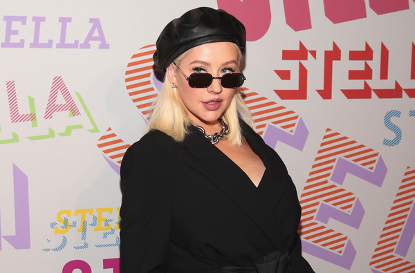 Кристина Агилера выпустила провокационный клип после долгого перерыва