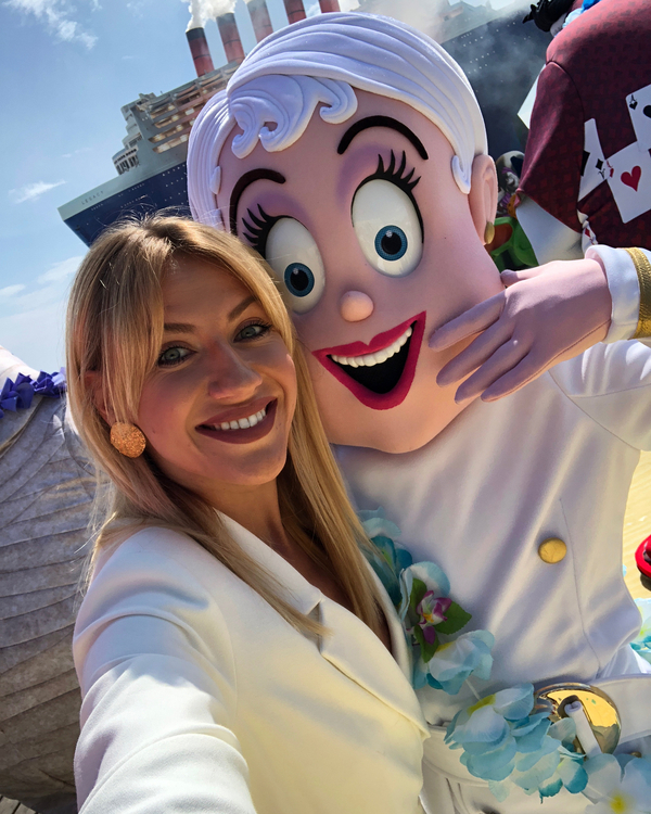 Леся Никитюк похвасталась отдыхом в Каннах (фото)