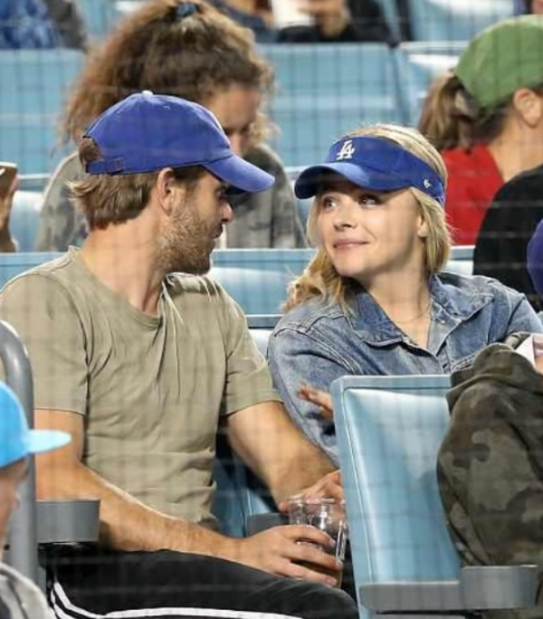 Хлоя Морец выходит замуж?