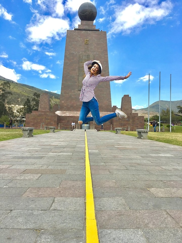 Ведущие Оля Манько и Макс Узол испытали на себе самые экзотические работы Эквадора