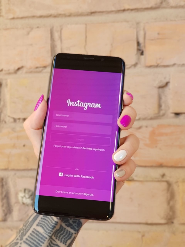 Do What You Can`t: как стать популярной в Instagram с помощью смартфона