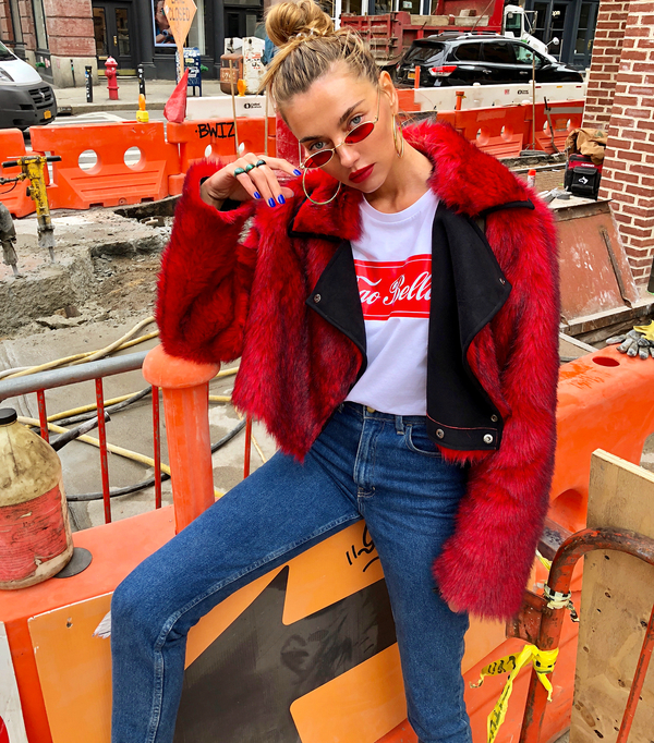 Украинская модель Алина Байкова оголилась для обложки известного глянца