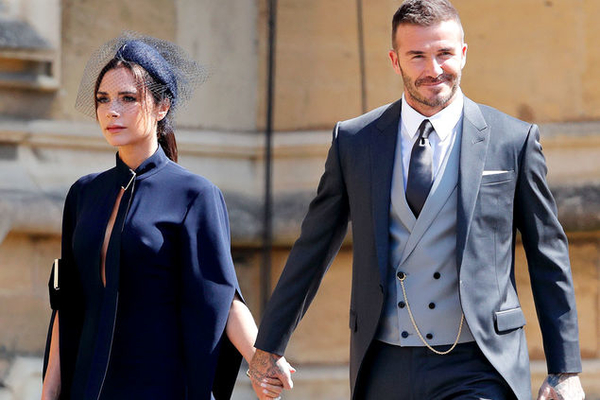 Почему Дэвид и Виктория Бекхэм продают наряды с королевской свадьбы