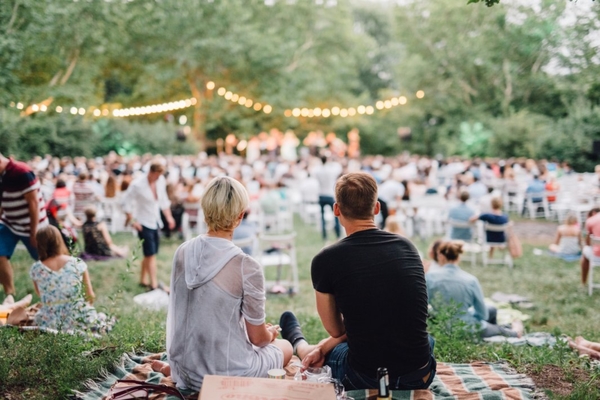 "Джаз на крыше" и "Джаз в саду": открыт сезон концертов лучших джазменов станы