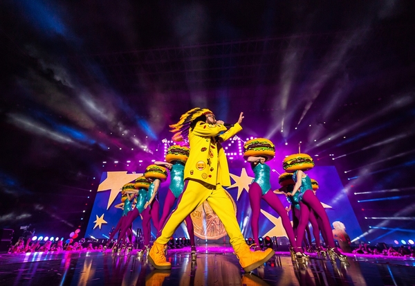 Телеканал «1+1» покажет концерт DZIDZIO «SUPER-PUPER»